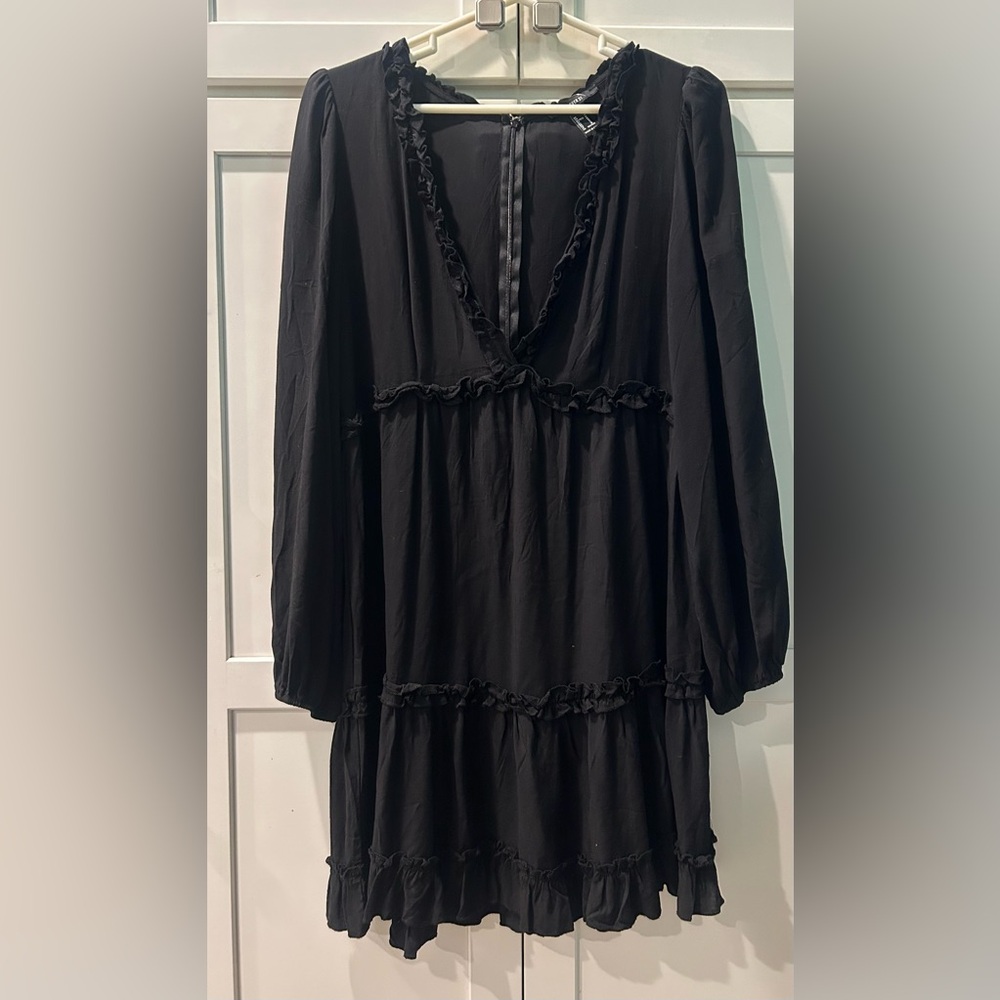 Forever 21 black loose fit dress with ruffles and long sleeves